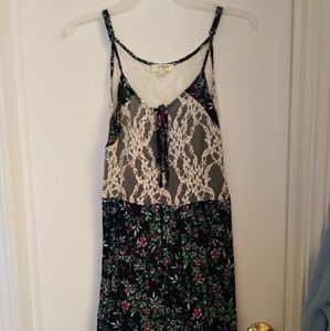 Strap and lace Umgee dress